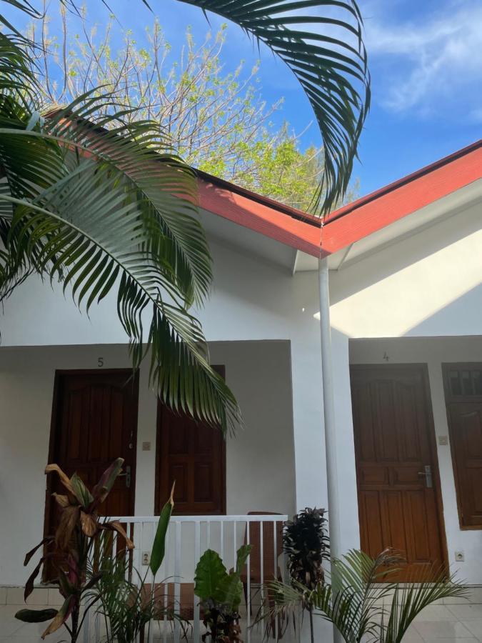 Appartamento Rumah Side Gili Trawangan Esterno foto