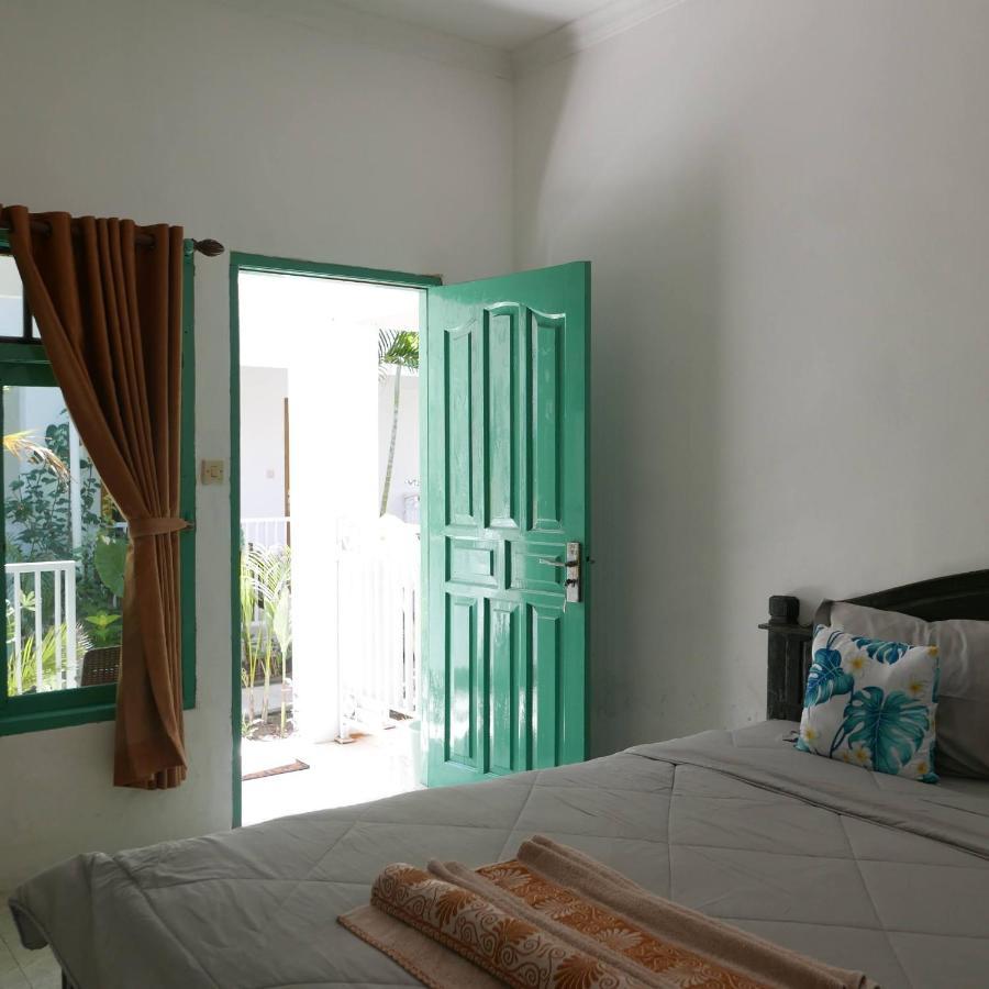 Appartamento Rumah Side Gili Trawangan Esterno foto