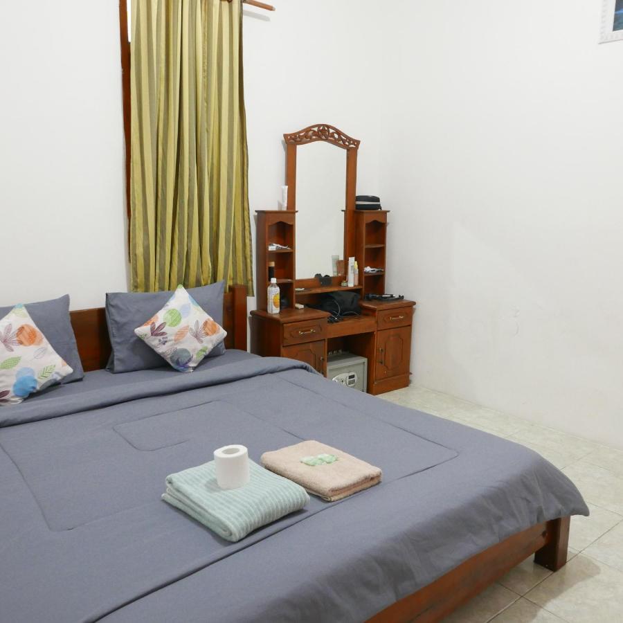 Appartamento Rumah Side Gili Trawangan Esterno foto