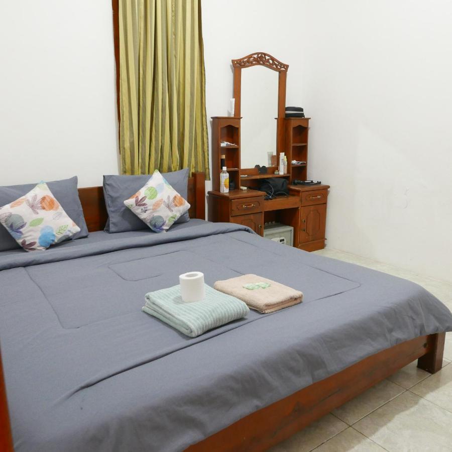 Appartamento Rumah Side Gili Trawangan Esterno foto